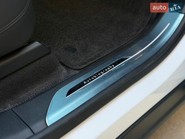 Білий Ленд Ровер Range Rover Sport, об'ємом двигуна 3 л та пробігом 27 тис. км за 143000 $, фото 77 на Automoto.ua