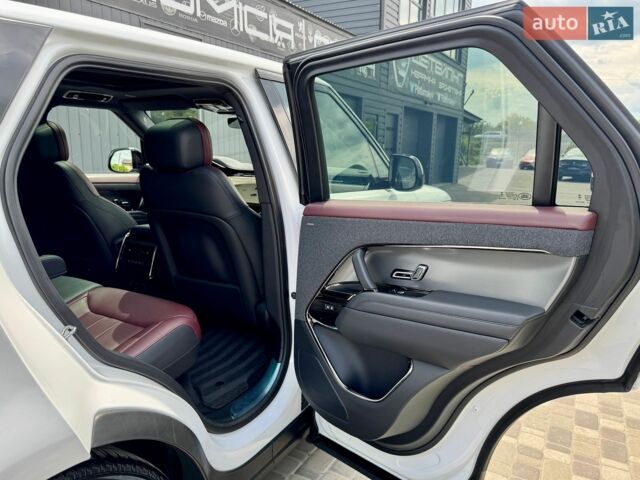 Білий Ленд Ровер Range Rover Sport, об'ємом двигуна 3 л та пробігом 31 тис. км за 127900 $, фото 43 на Automoto.ua