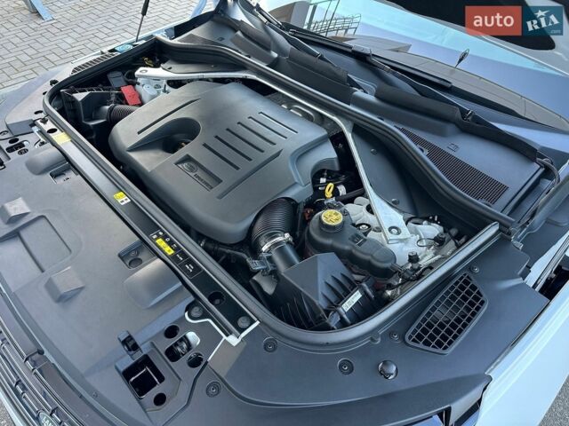 Білий Ленд Ровер Range Rover Sport, об'ємом двигуна 3 л та пробігом 53 тис. км за 144000 $, фото 34 на Automoto.ua