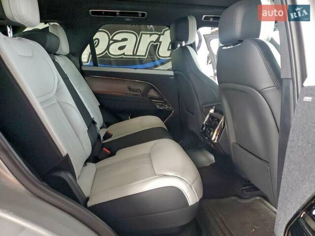 Білий Ленд Ровер Range Rover Sport, об'ємом двигуна 3 л та пробігом 13 тис. км за 50000 $, фото 9 на Automoto.ua