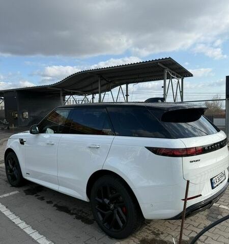 Белый Ленд Ровер Рендж Ровер Спорт, объемом двигателя 3 л и пробегом 6 тыс. км за 172000 $, фото 4 на Automoto.ua