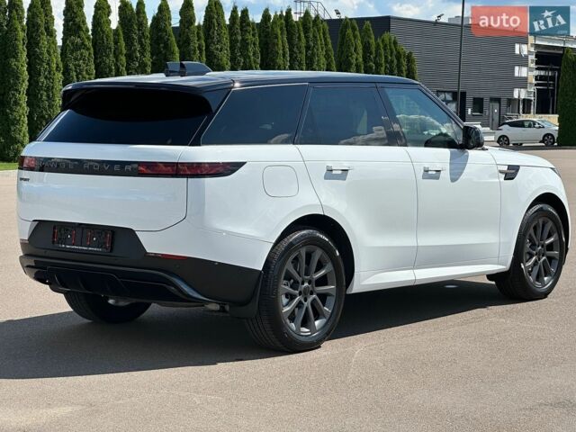 Білий Ленд Ровер Range Rover Sport, об'ємом двигуна 3 л та пробігом 8 тис. км за 126700 $, фото 6 на Automoto.ua