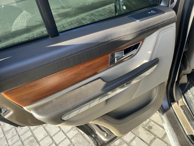 Бежевий Ленд Ровер Range Rover Sport, об'ємом двигуна 3 л та пробігом 251 тис. км за 7999 $, фото 7 на Automoto.ua