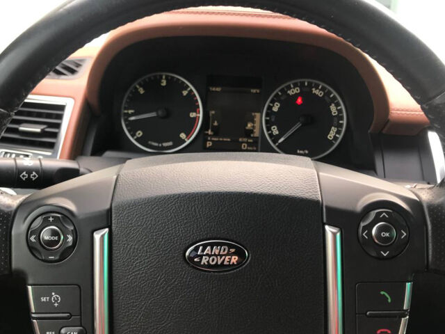 Бежевий Ленд Ровер Range Rover Sport, об'ємом двигуна 2.99 л та пробігом 226 тис. км за 15000 $, фото 9 на Automoto.ua