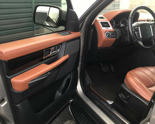 Бежевий Ленд Ровер Range Rover Sport, об'ємом двигуна 2.99 л та пробігом 226 тис. км за 15500 $, фото 7 на Automoto.ua