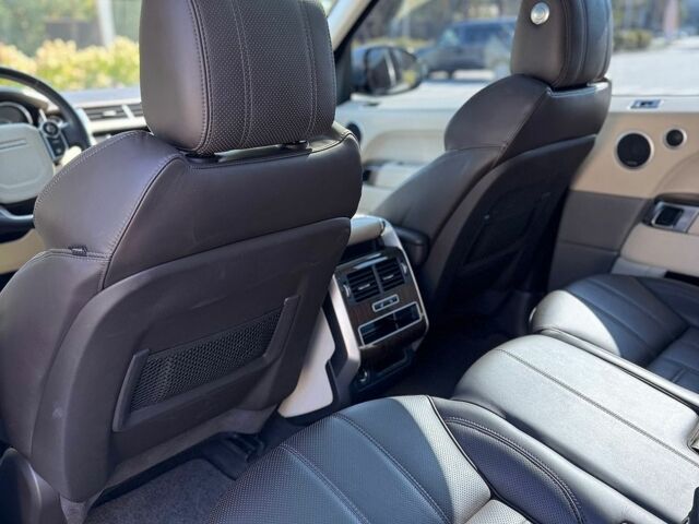 Бежевий Ленд Ровер Range Rover Sport, об'ємом двигуна 2.99 л та пробігом 156 тис. км за 27000 $, фото 6 на Automoto.ua