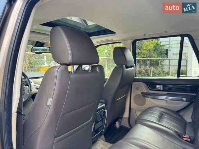 Бежевий Ленд Ровер Range Rover Sport, об'ємом двигуна 3 л та пробігом 190 тис. км за 15500 $, фото 19 на Automoto.ua