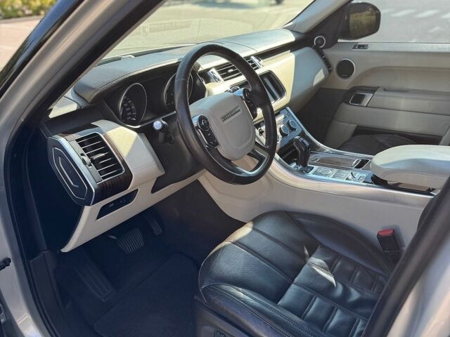 Бежевий Ленд Ровер Range Rover Sport, об'ємом двигуна 2.99 л та пробігом 156 тис. км за 27000 $, фото 2 на Automoto.ua