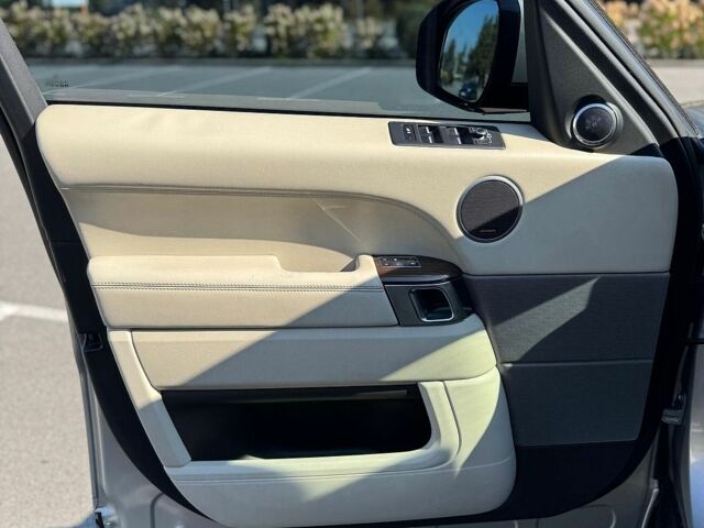 Бежевий Ленд Ровер Range Rover Sport, об'ємом двигуна 2.99 л та пробігом 156 тис. км за 27000 $, фото 1 на Automoto.ua