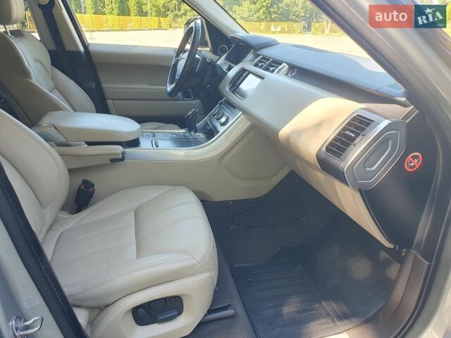 Бежевий Ленд Ровер Range Rover Sport, об'ємом двигуна 3 л та пробігом 173 тис. км за 24000 $, фото 26 на Automoto.ua