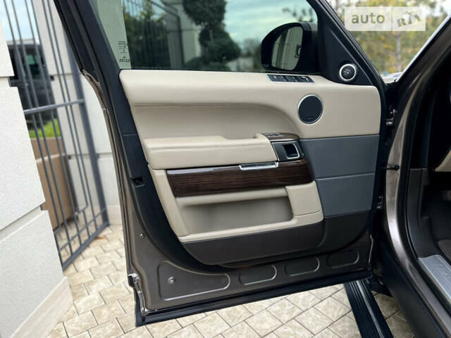 Бежевый Ленд Ровер Рендж Ровер Спорт, объемом двигателя 3 л и пробегом 137 тыс. км за 28900 $, фото 26 на Automoto.ua