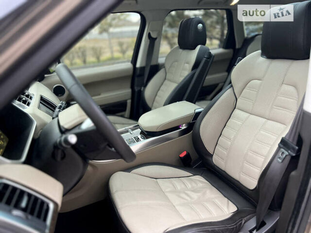 Бежевый Ленд Ровер Рендж Ровер Спорт, объемом двигателя 3 л и пробегом 137 тыс. км за 28900 $, фото 30 на Automoto.ua