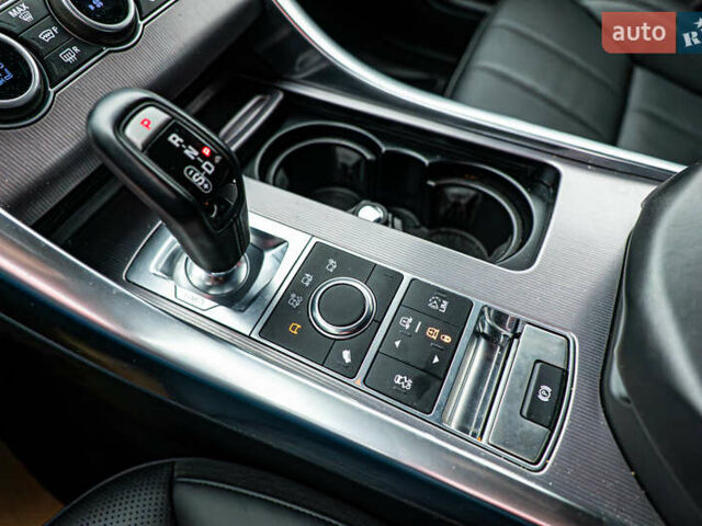 Бежевый Ленд Ровер Рендж Ровер Спорт, объемом двигателя 3 л и пробегом 111 тыс. км за 29262 $, фото 15 на Automoto.ua