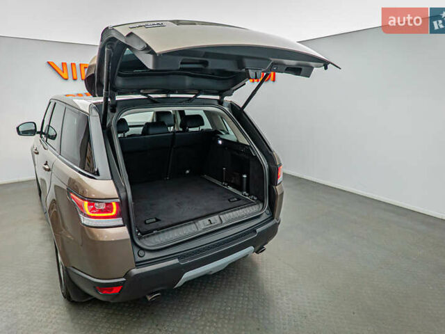 Бежевый Ленд Ровер Рендж Ровер Спорт, объемом двигателя 3 л и пробегом 111 тыс. км за 29262 $, фото 6 на Automoto.ua