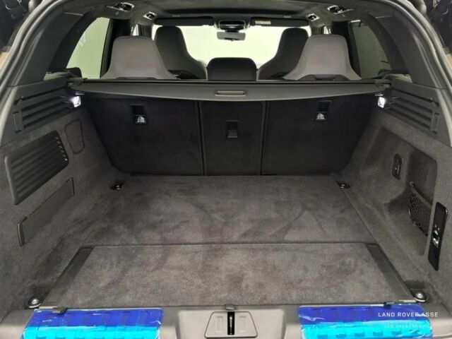 Бежевий Ленд Ровер Range Rover Sport, об'ємом двигуна 4.4 л та пробігом 8 тис. км за 220000 $, фото 6 на Automoto.ua