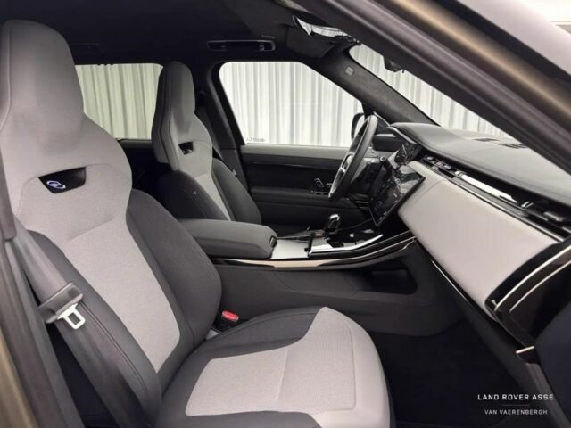 Бежевий Ленд Ровер Range Rover Sport, об'ємом двигуна 4.4 л та пробігом 8 тис. км за 220000 $, фото 9 на Automoto.ua