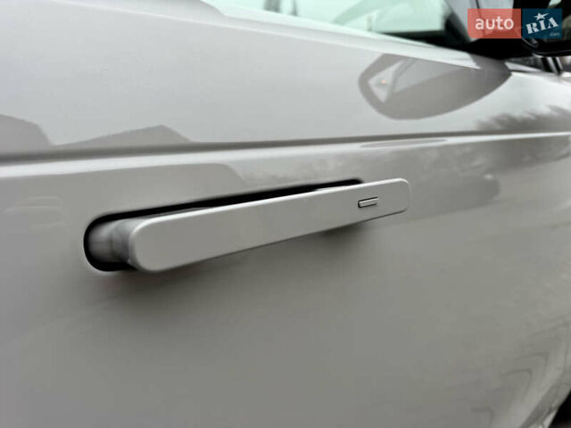 Бежевий Ленд Ровер Range Rover Sport, об'ємом двигуна 3 л та пробігом 20 тис. км за 120999 $, фото 11 на Automoto.ua