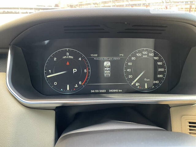 Чорний Ленд Ровер Range Rover Sport, об'ємом двигуна 3 л та пробігом 42 тис. км за 50000 $, фото 29 на Automoto.ua