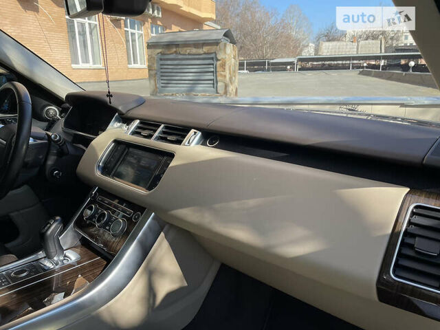Чорний Ленд Ровер Range Rover Sport, об'ємом двигуна 3 л та пробігом 42 тис. км за 50000 $, фото 7 на Automoto.ua