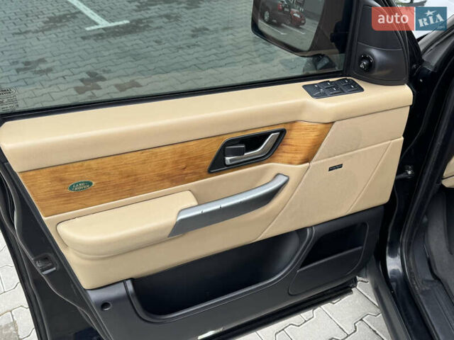 Черный Ленд Ровер Рендж Ровер Спорт, объемом двигателя 2.7 л и пробегом 308 тыс. км за 9350 $, фото 31 на Automoto.ua