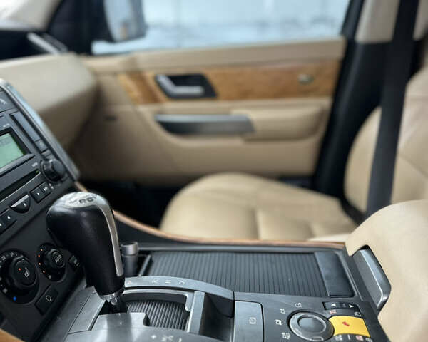 Чорний Ленд Ровер Range Rover Sport, об'ємом двигуна 2.72 л та пробігом 310 тис. км за 9550 $, фото 10 на Automoto.ua