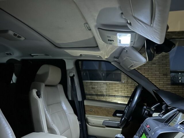 Чорний Ленд Ровер Range Rover Sport, об'ємом двигуна 2.7 л та пробігом 310 тис. км за 9100 $, фото 10 на Automoto.ua