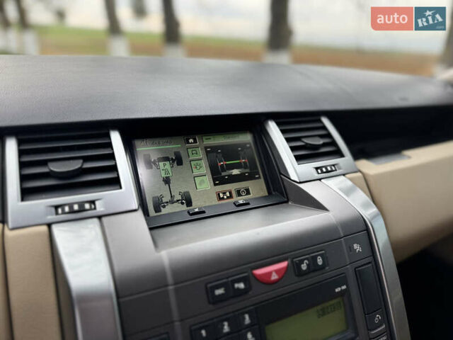 Черный Ленд Ровер Рендж Ровер Спорт, объемом двигателя 2.7 л и пробегом 305 тыс. км за 9000 $, фото 40 на Automoto.ua