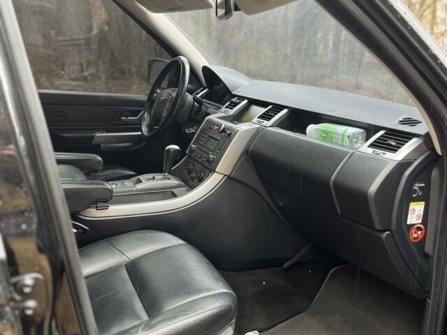 Ленд Ровер Рендж Ровер Спорт 2005 в Ковель на Automoto.ua Черный Ленд Ровер Рендж Ровер Спорт, объемом двигателя 2.7 л и пробегом 289 тыс. км за 10800 $, фото 4 на Automoto.ua