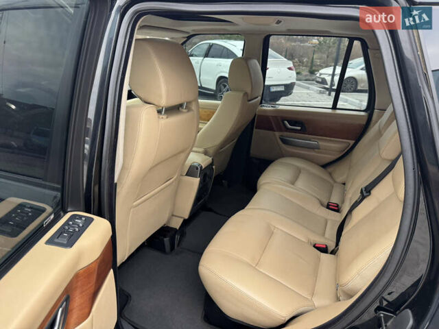 Черный Ленд Ровер Рендж Ровер Спорт, объемом двигателя 2.7 л и пробегом 308 тыс. км за 9350 $, фото 3 на Automoto.ua