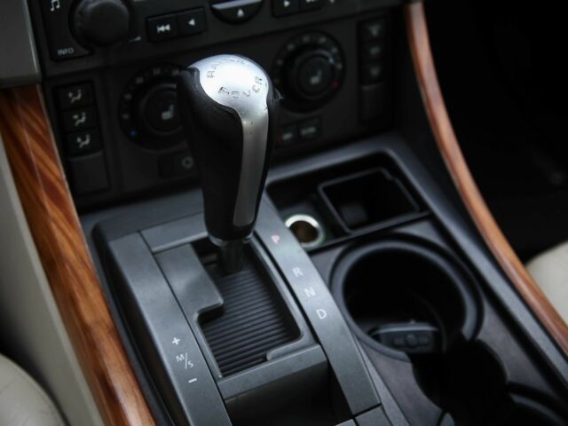 Чорний Ленд Ровер Range Rover Sport, об'ємом двигуна 4.2 л та пробігом 280 тис. км за 9999 $, фото 13 на Automoto.ua