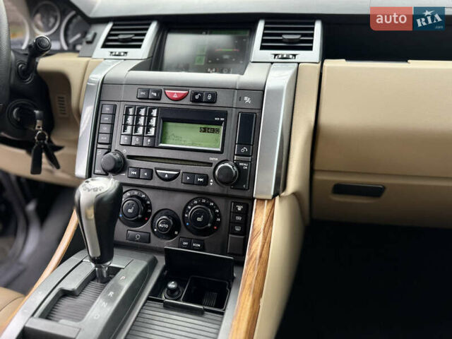 Черный Ленд Ровер Рендж Ровер Спорт, объемом двигателя 2.7 л и пробегом 305 тыс. км за 9000 $, фото 42 на Automoto.ua