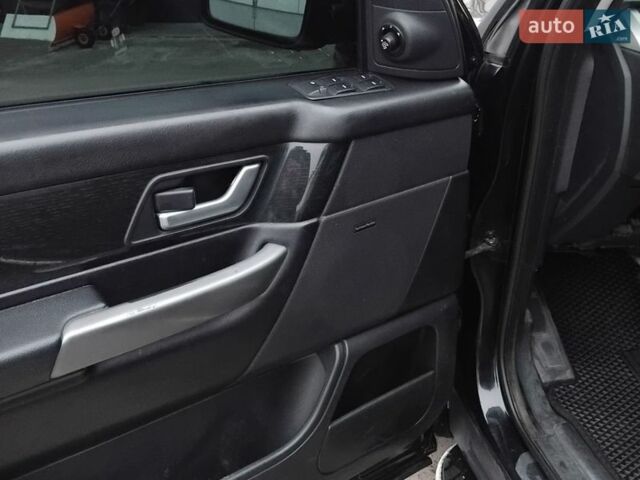 Черный Ленд Ровер Рендж Ровер Спорт, объемом двигателя 4.2 л и пробегом 321 тыс. км за 9000 $, фото 27 на Automoto.ua