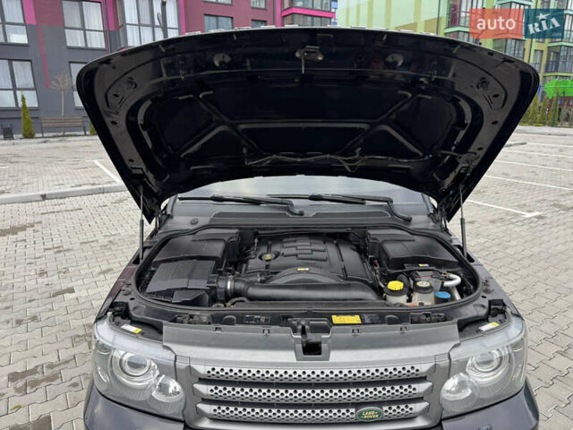 Черный Ленд Ровер Рендж Ровер Спорт, объемом двигателя 2.7 л и пробегом 308 тыс. км за 9350 $, фото 60 на Automoto.ua