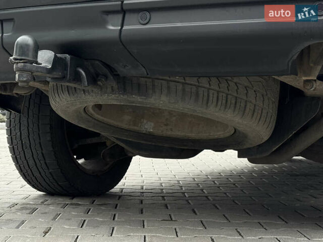 Черный Ленд Ровер Рендж Ровер Спорт, объемом двигателя 2.7 л и пробегом 308 тыс. км за 9350 $, фото 21 на Automoto.ua