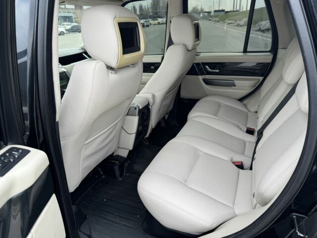 Черный Ленд Ровер Рендж Ровер Спорт, объемом двигателя 4.2 л и пробегом 258 тыс. км за 8500 $, фото 6 на Automoto.ua