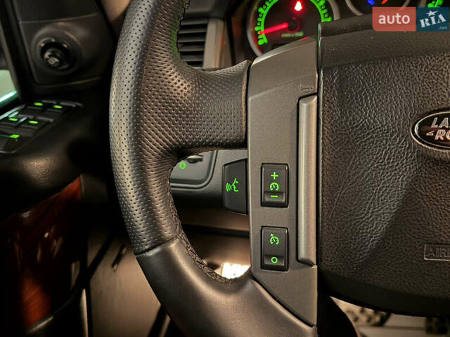 Черный Ленд Ровер Рендж Ровер Спорт, объемом двигателя 4.2 л и пробегом 287 тыс. км за 11000 $, фото 43 на Automoto.ua