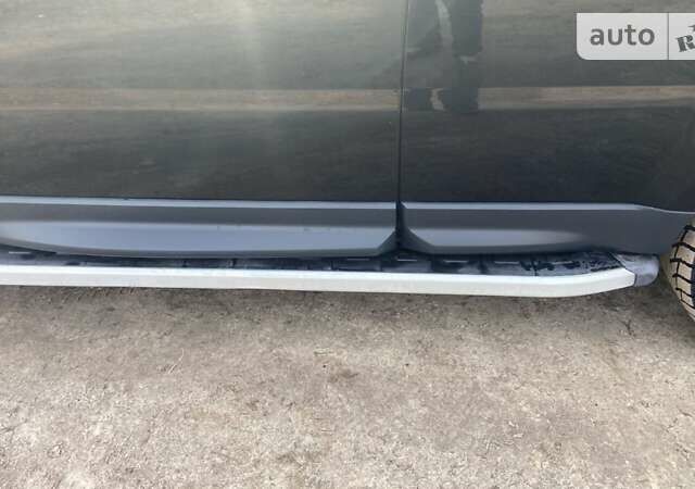 Чорний Ленд Ровер Range Rover Sport, об'ємом двигуна 2.7 л та пробігом 203 тис. км за 10000 $, фото 16 на Automoto.ua