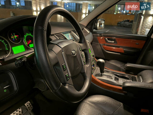 Черный Ленд Ровер Рендж Ровер Спорт, объемом двигателя 4.2 л и пробегом 287 тыс. км за 11000 $, фото 24 на Automoto.ua