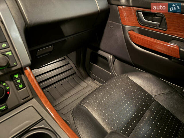 Черный Ленд Ровер Рендж Ровер Спорт, объемом двигателя 4.2 л и пробегом 287 тыс. км за 11000 $, фото 25 на Automoto.ua