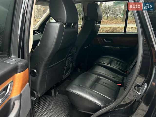 Черный Ленд Ровер Рендж Ровер Спорт, объемом двигателя 2.72 л и пробегом 400 тыс. км за 9599 $, фото 23 на Automoto.ua