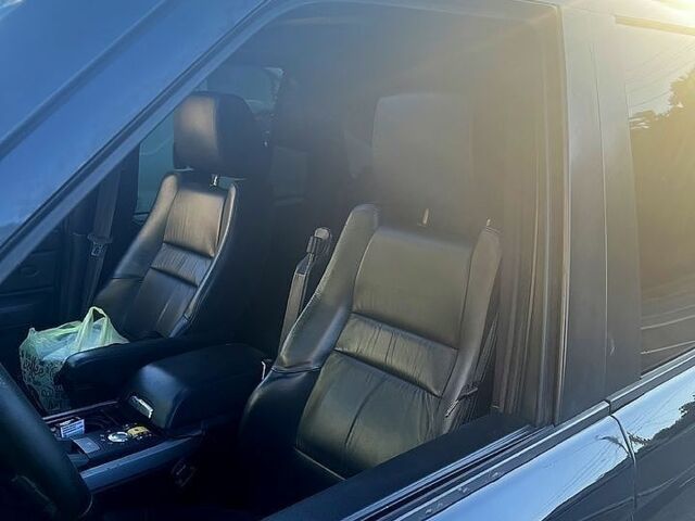 Чорний Ленд Ровер Range Rover Sport, об'ємом двигуна 3.6 л та пробігом 280 тис. км за 9999 $, фото 2 на Automoto.ua