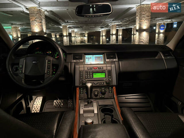 Черный Ленд Ровер Рендж Ровер Спорт, объемом двигателя 4.2 л и пробегом 287 тыс. км за 11000 $, фото 20 на Automoto.ua