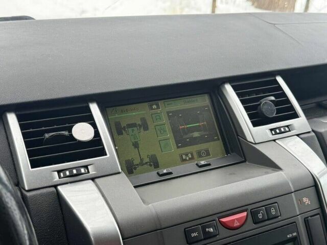 Черный Ленд Ровер Рендж Ровер Спорт, объемом двигателя 3 л и пробегом 367 тыс. км за 4119 $, фото 17 на Automoto.ua