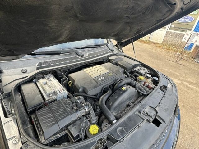 Черный Ленд Ровер Рендж Ровер Спорт, объемом двигателя 3.6 л и пробегом 260 тыс. км за 12500 $, фото 7 на Automoto.ua