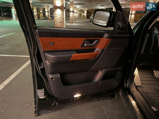 Черный Ленд Ровер Рендж Ровер Спорт, объемом двигателя 4.2 л и пробегом 287 тыс. км за 11000 $, фото 47 на Automoto.ua