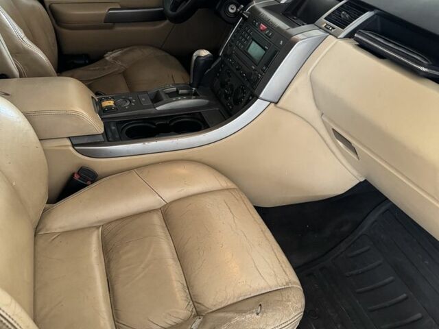 Чорний Ленд Ровер Range Rover Sport, об'ємом двигуна 2.7 л та пробігом 300 тис. км за 8001 $, фото 5 на Automoto.ua
