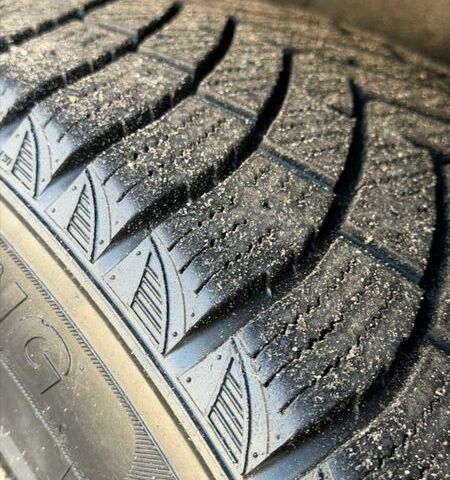 Черный Ленд Ровер Рендж Ровер Спорт, объемом двигателя 4.2 л и пробегом 295 тыс. км за 9500 $, фото 12 на Automoto.ua