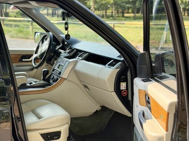 Чорний Ленд Ровер Range Rover Sport, об'ємом двигуна 2.7 л та пробігом 235 тис. км за 10257 $, фото 4 на Automoto.ua