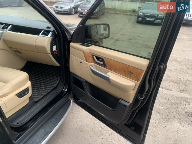 Чорний Ленд Ровер Range Rover Sport, об'ємом двигуна 2.7 л та пробігом 300 тис. км за 12000 $, фото 16 на Automoto.ua