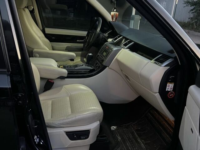 Черный Ленд Ровер Рендж Ровер Спорт, объемом двигателя 4.2 л и пробегом 280 тыс. км за 8200 $, фото 11 на Automoto.ua